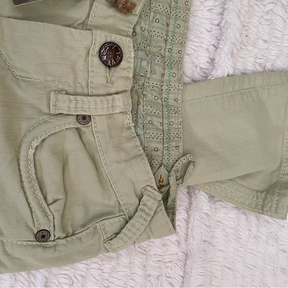 NWT Stitch’s woman’s light green tight pants 25 - Picture 4 of 7